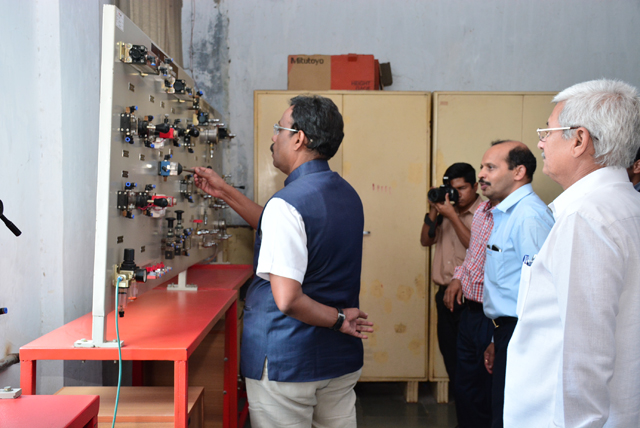 State Education Minister visit SSN Campus 2